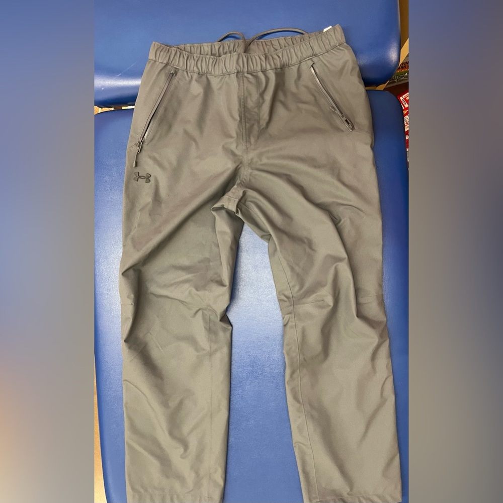 Under Armour “UA Lined Rain Pant”